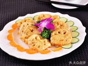 Jiao Budin Spicy Hot Pot (Bailonggang Huayuan Branch)