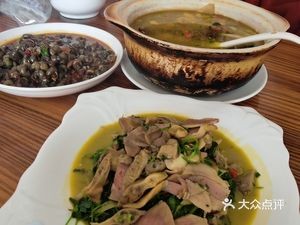 Huiwei Nongjia Cai Guan (Qinjian Road Store)