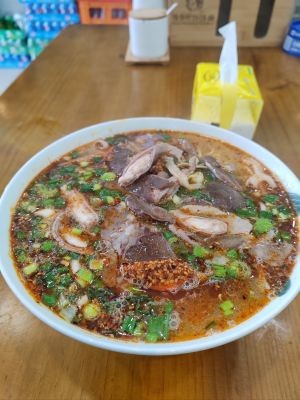 Yu Village Geggeng Noodles (Xinsheng Commercial Plaza Store)