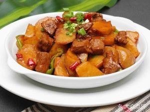 Adu Sauce Braised Chicken Rice (Taihu Resort Branch)