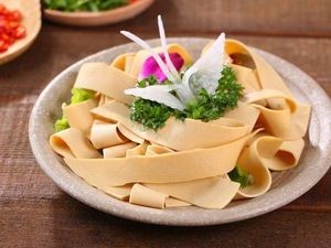 Three People Yellow Braised Chicken Rice