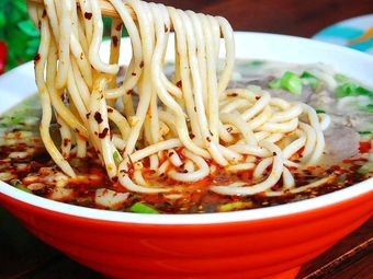 Wu's Hé Lèng Noodles