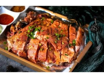 Tiemuzhen Charcoal Roasted Lamb Leg