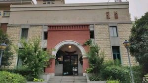 Red Tea Restaurant · BlackTea