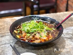 Bage冒菜 (Yimin Street No.53 Community Store)