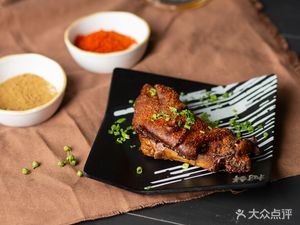 Xue Zhang Roasted Pig Feet (Guanting Road Branch)