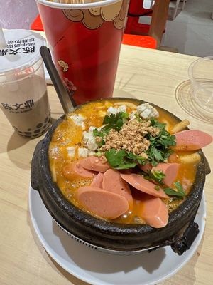 Shaanmeier Potato Noodles in Clay Pot (Guanting Road Branch)