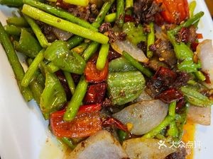 Mingjue Sour Fish (Yungu Mingting Store)