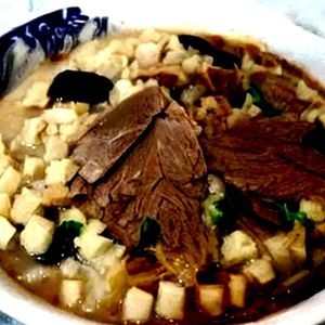 Yulai Wan Spicy Noodle House (Baohé Garden Store)