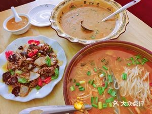 Bailong Local Cuisine Restaurant (Gongyuan Road Branch)