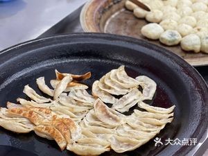 Jiu Xiang Delicacies (Hongxing Road Store)