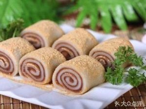 Zhou's Flavor Snacks (Fenghuang Bridge Road)