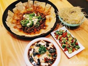 皖北李胖地锅庄(望湖城店)