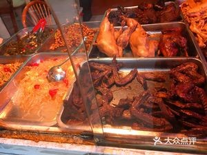 Baiyun Elder Brother Spicy Delicacies