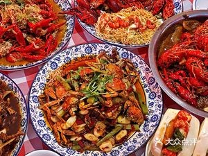 Zhou's Lobster Seafood Grill Plaza (Datong Road Branch)