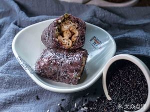 Luyuanwai Soy Milk and Fried Dough Sticks (Tianlong Plaza Store)