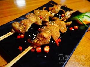 Sister San Snack Shop (Lv Yi Ju Store)