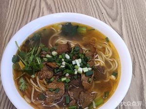 Chao Yi Beef Noodle (Lüyi Ju Store)