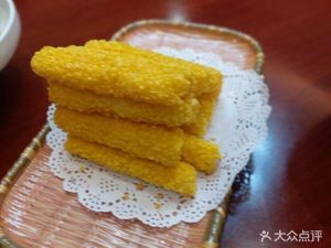 Courtyard Small Stove Restaurant