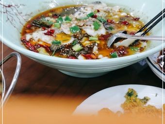 Lujixiaoya Sour Fish (Qianshuiwan Branch)