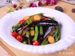 Hongfu Sichuan Pickle Fish Restaurant (Jun Gan Yangguang Apartment Store)