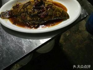 Ruixue Local Cuisine (Jüquan·Wanlv Park Branch)