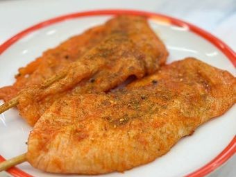 Xunmian (A Noodle House That Sells More Than Just Noodles)