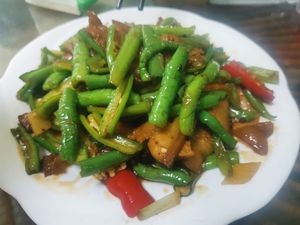 Xiao Yu Home-style Dishes (Xingtai Yuan Store)