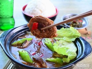 Authentic Yellow Braised Chicken Rice (Xinda Ge Lan Yun Tian Branch)