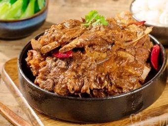 Man Kou Xiang Sauce-Braised Spare Ribs Rice
