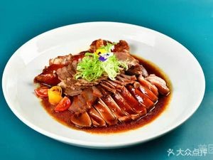 Liángtián Xiaozaò (Baotai Road Store)