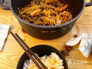 Huang Shulang Chicken Stew (Dadu Hui Branch)