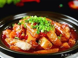 Bó Kè Wǎ Xiāng Chicken Rice (Qingtán Road Store)