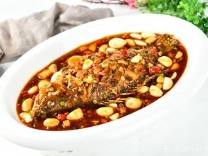 Hongxing Building Restaurant (Amber Hill Store)