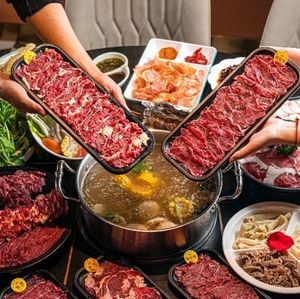 Niu Hui Zhen Street Beef Hot Pot (Moor Plaza Store)