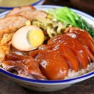 Fuman Yi Ni Ji Longjiang Pork Trotter Rice (Dongcheng Shijia Branch)