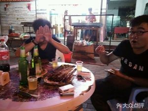 Zhou's Barbecue (Wushan Road Branch)