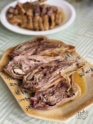 Zheng's Goose Specialties