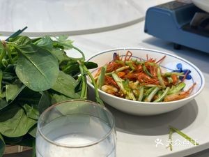 Wenyi Guofeng Restaurant