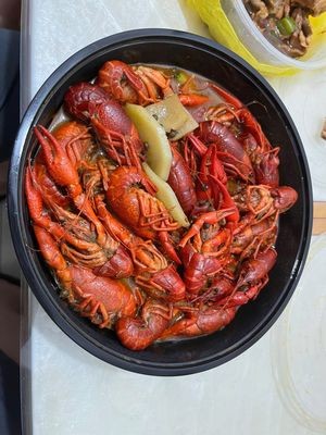 Authentic Xuyi Lobster