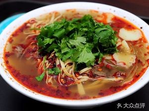 Grandma Deng's Huainan Beef Soup (Shili Miao Branch)
