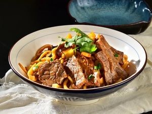 Sui Liuxiang Yellow Beef Noodles (Jinda Dian)