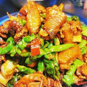 Ai Zhi Jia Rooster Pub (Yaohai Store)