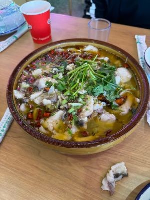 Old Man A Big Spot (Longhu Longyu Center Store)