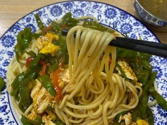 Lanzhou Noodles Baoli Seven O'clock (Baoli Dongjun Yiyuan Branch)