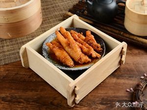 Qin Ji Rice Noodle Shop · Congee & Rice Noodles (Oriental Plaza Branch)