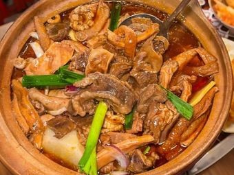 Wan Niu Beef Offal & Bone Soup (Oriental Plaza Branch)
