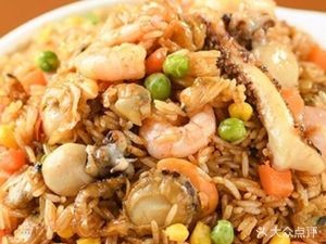 Jin Gongzi Seafood Fried Rice (Oriental Plaza Branch)