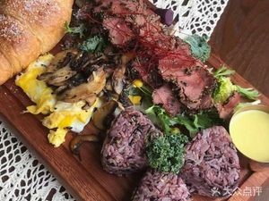 Nice Light Food & Drinks & Desserts (Danzao碧桂园 Branch)