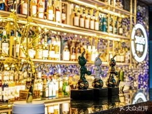 Oasis Huafu Cafe · Cocktail · Whisky